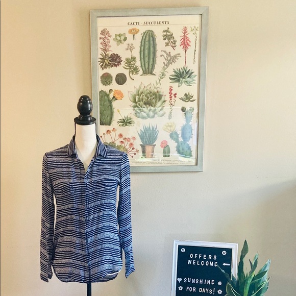 Navy and White Spotted Button Down Blouse - Picture 4 of 14